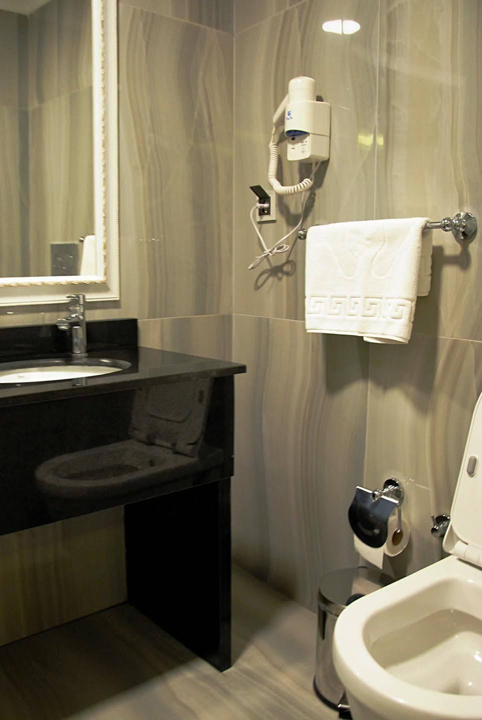 Trilye Kaplan Hotel Муданья Экстерьер фото